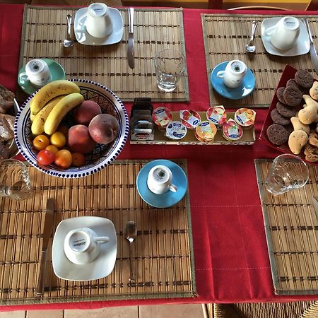Bed&Breakfast La Casetta Сант-Алессио-Сикуло Экстерьер фото